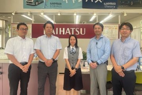六日町営業スタッフ
